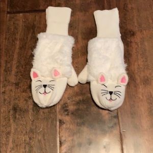 Kitty cat mittens!